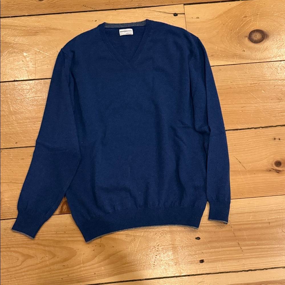 Elegant Navy V-Neck Sweater for Men
